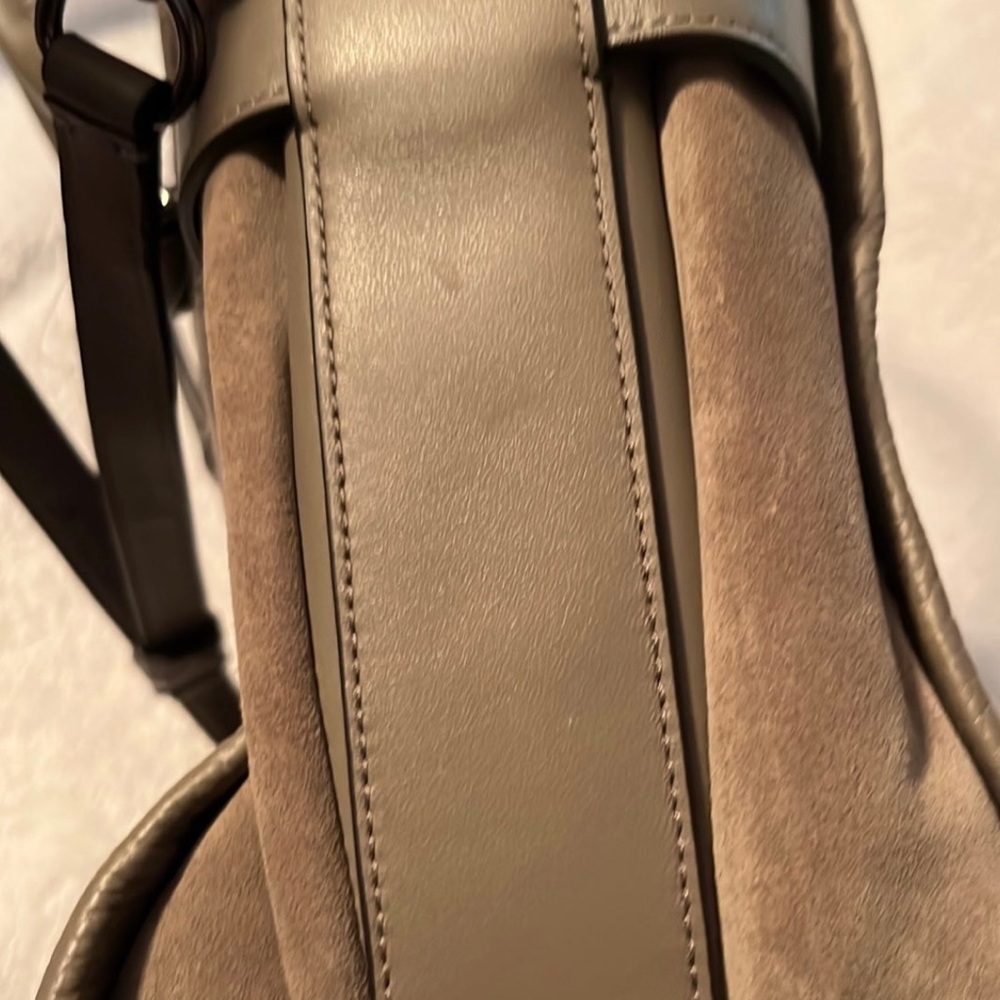 Retired Coach Purse Swagger In Patchwork Exotic Embossed Leather - Picture 11 of 12